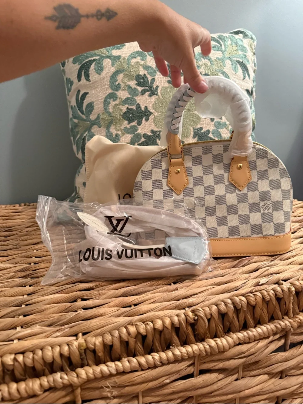 L V  White Checkered Top-Handle Bag with Braided Handle